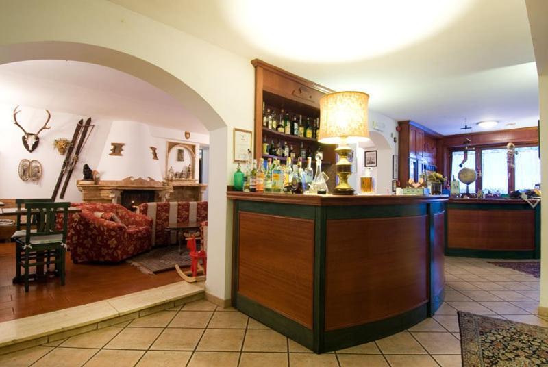 Lh Albergo Il Paradiso Pescasseroli Eksteriør bilde
