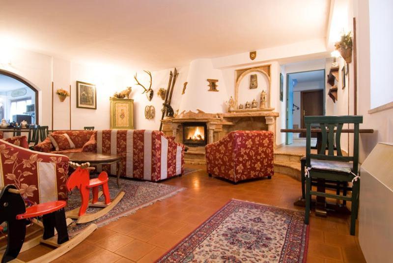 Lh Albergo Il Paradiso Pescasseroli Eksteriør bilde