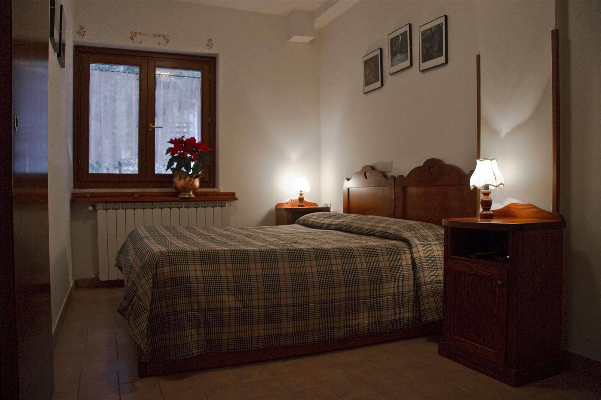 Lh Albergo Il Paradiso Pescasseroli Eksteriør bilde